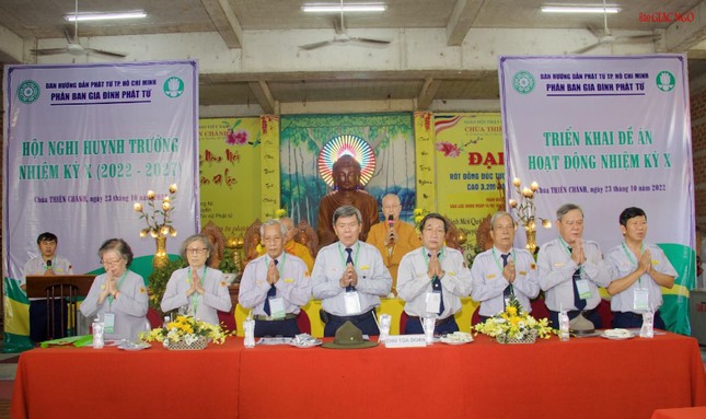 Niệm Phật cầu gia hộ