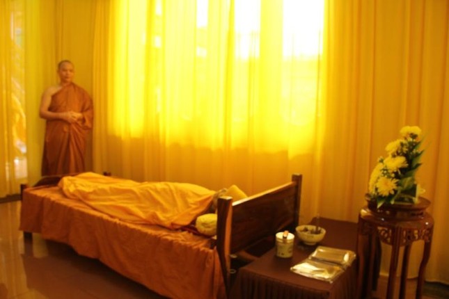 Tại thiền thất