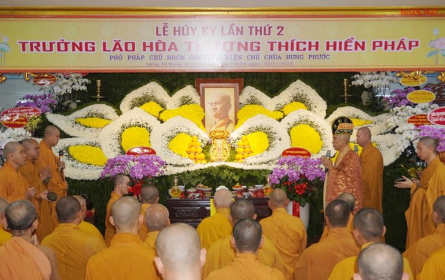 Khóa lễ cung tiến Giác linh Khóa lễ cung tiến Giác linh