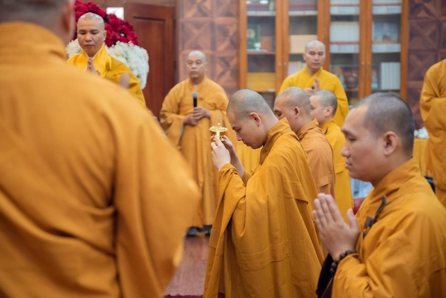 Khóa lễ cung tiến Giác linh Khóa lễ cung tiến Giác linh