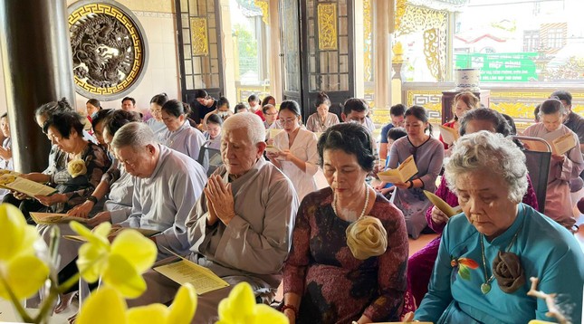 Khóa lễ tụng kinh Phước Đức