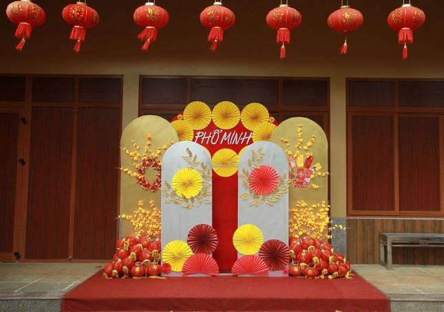 Sắc xuân rực rỡ tại chùa Phổ Minh