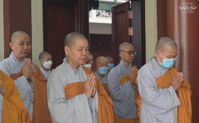 Khóa lễ diễn ra tại chùa Từ Giác Khóa lễ diễn ra tại chùa Từ Giác