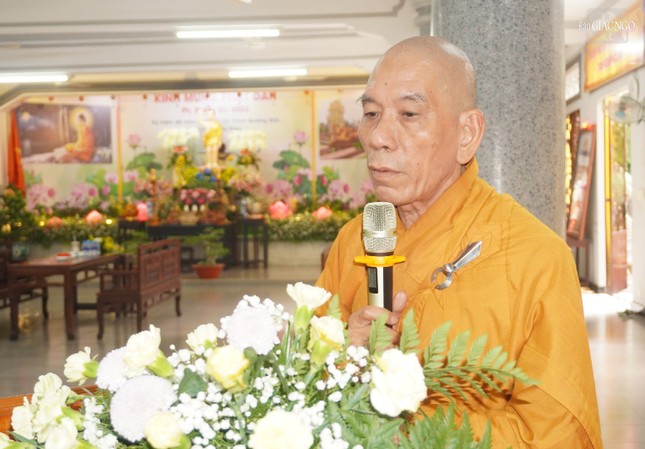 Thượng tọa Thích Giác Trí phát biểu khai mạc Thượng tọa Thích Giác Trí phát biểu khai mạc