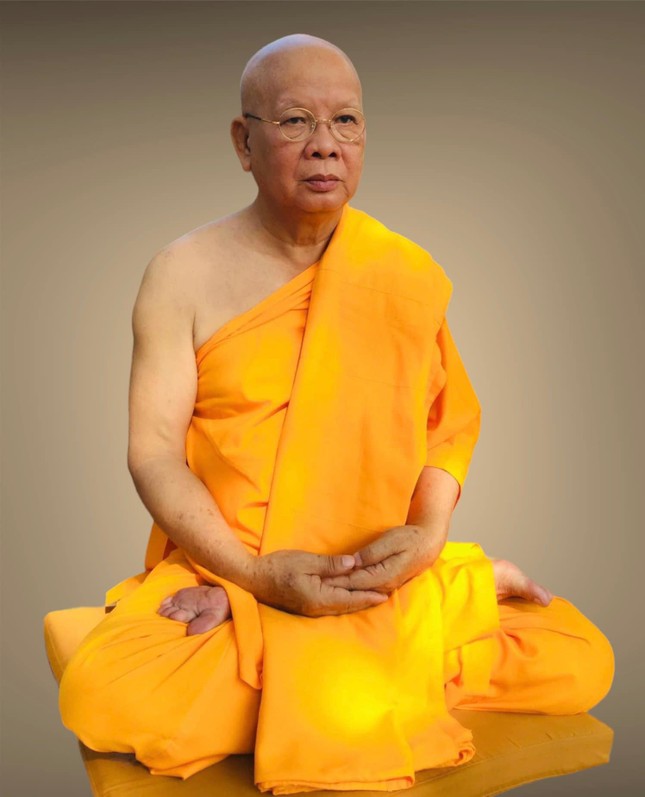 Chân dung Hòa thượng Giác Ánh Chân dung Hòa thượng Giác Ánh