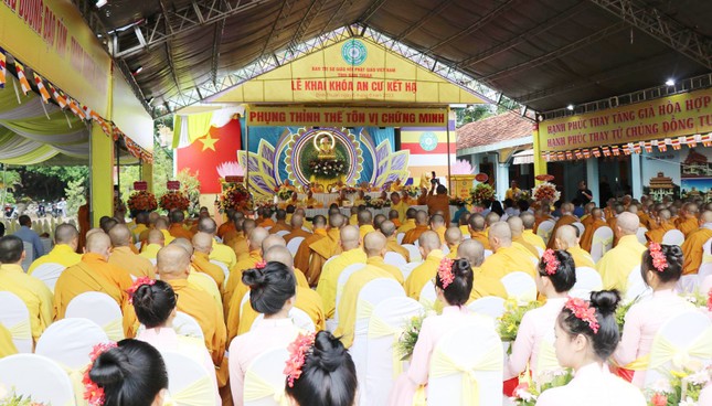Lễ tổng khai hạ diễn ra tại Tòng Lâm Vạn Thiện Lễ tổng khai hạ diễn ra tại Tòng Lâm Vạn Thiện