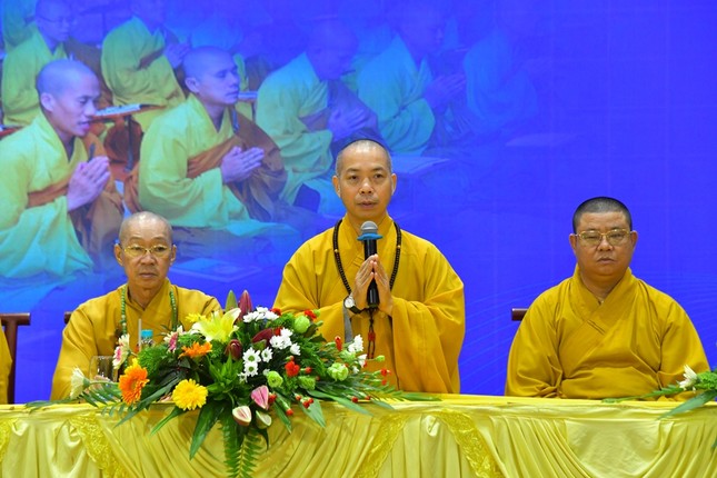 Thượng tọa Thích Quang Thạnh sách tấn đến hành giả an cư