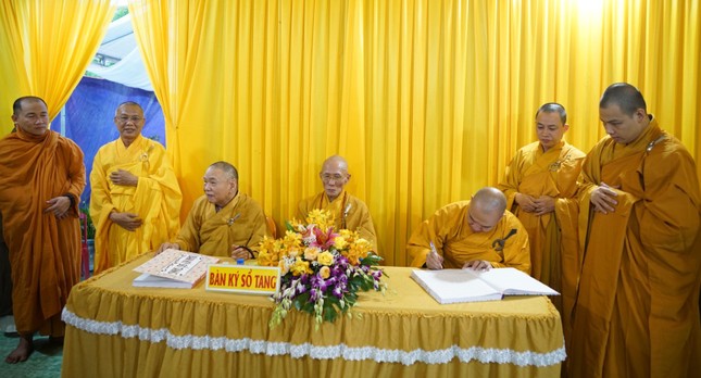 Chư tôn đức ký sổ tang lưu niệm Chư tôn đức ký sổ tang lưu niệm