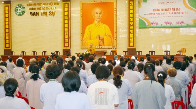 Khóa tu Ngày an lạc tiếp theo sẽ diễn ra ngày 3-9-2023 với chủ đề "Vu lan và đạo làm con" Khóa tu Ngày an lạc tiếp theo sẽ diễn ra ngày 3-9-2023 với chủ đề "Vu lan và đạo làm con"