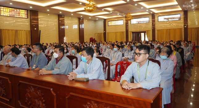 Lắng nghe thời pháp thoại Lắng nghe thời pháp thoại