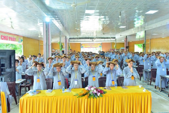 Khóa tu có 218 nam nữ hành giả xuất gia gieo duyên Khóa tu có 218 nam nữ hành giả xuất gia gieo duyên