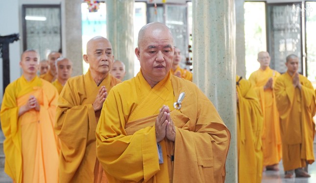 Trang nghiêm khóa lễ Trang nghiêm khóa lễ