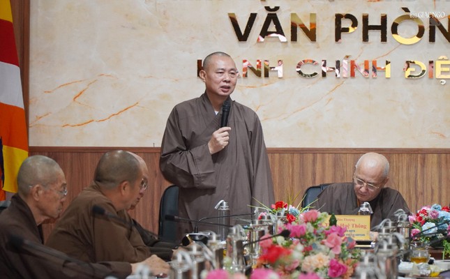Thượng tọa Thích Tâm Đức, Phó Thường trực Ban Pháp chế T.Ư (Trưởng Phân ban phụ trách về pháp luật) đóng góp ý kiến về khóa bồi dưỡng Thượng tọa Thích Tâm Đức, Phó Thường trực Ban Pháp chế T.Ư (Trưởng Phân ban phụ trách về pháp luật) đóng góp ý kiến về khóa bồi dưỡng