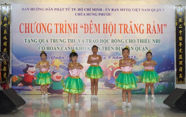 Văn nghệ
