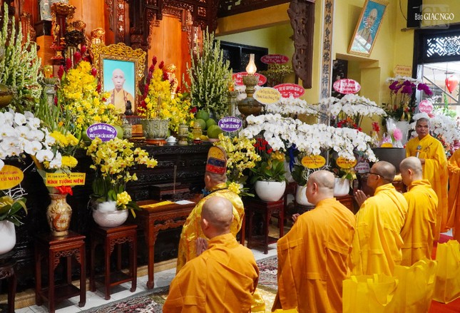 Khóa lễ cung tiến Giác linh tại tổ đường