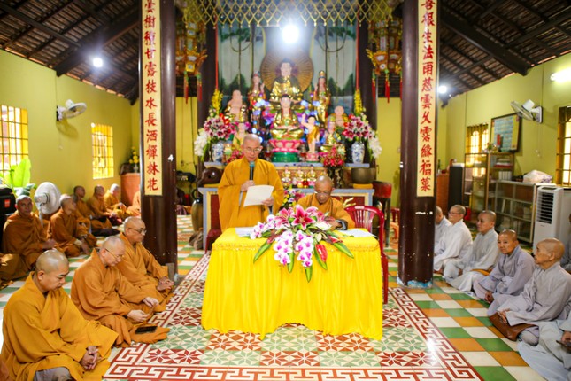 Triển khai Phật sự sau lễ Bố-tát Triển khai Phật sự sau lễ Bố-tát