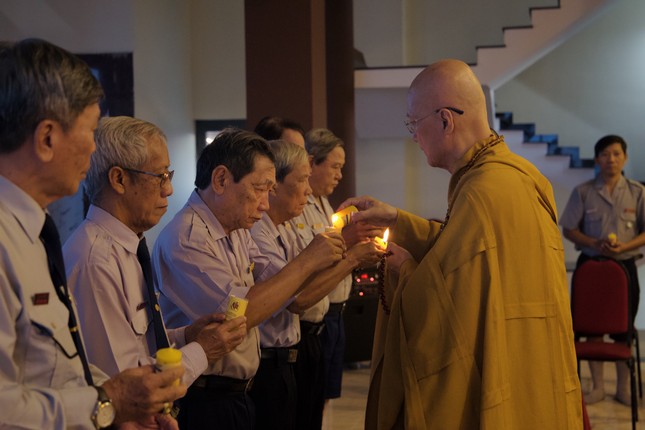 Chư tôn đức truyền đăng Chư tôn đức truyền đăng