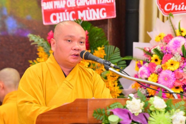 Thượng tọa Thích Trung Nguyện, Phó Thư ký kiêm Chánh Văn phòng Ban Trị sự GHPGVN TP.HCM công bố quyết định tặng Bằng tuyên dương công đức và Bằng công đức của Ban Trị sự GHPGVN TP.HCM đến Ban Hướng dẫn Phật tử TP.HCM Thượng tọa Thích Trung Nguyện, Phó Thư ký kiêm Chánh Văn phòng Ban Trị sự GHPGVN TP.HCM công bố quyết định tặng Bằng tuyên dương công đức và Bằng công đức của Ban Trị sự GHPGVN TP.HCM đến Ban Hướng dẫn Phật tử TP.HCM