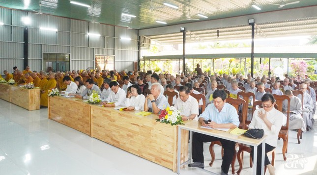 Đại biểu tham dự Đại biểu tham dự