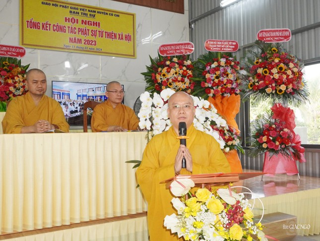 Đại đức Thích Trí Đức, Phó Văn Phòng Ban Trị sự GHPGVN TP.HCM công bố quyết định tặng bằng tuyên dương công đức và công đức đến cá nhân và tập thể Ban Trị sự GHPGVN H.Củ Chi Đại đức Thích Trí Đức, Phó Văn Phòng Ban Trị sự GHPGVN TP.HCM công bố quyết định tặng bằng tuyên dương công đức và công đức đến cá nhân và tập thể Ban Trị sự GHPGVN H.Củ Chi