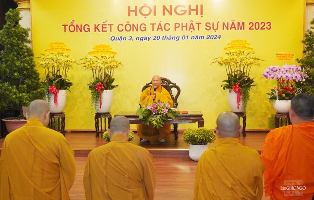 Trưởng lão Hòa thượng Thích Thiện Nhơn huấn thị