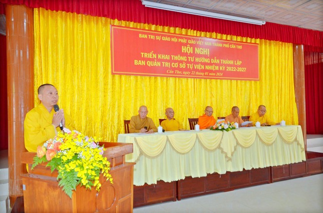 Đại đức Chánh Thư ký Ban Trị sự GHPGVN TP.Cần Thơ thông qua Quy chế hoạt động Ban Quản trị Đại đức Chánh Thư ký Ban Trị sự GHPGVN TP.Cần Thơ thông qua Quy chế hoạt động Ban Quản trị