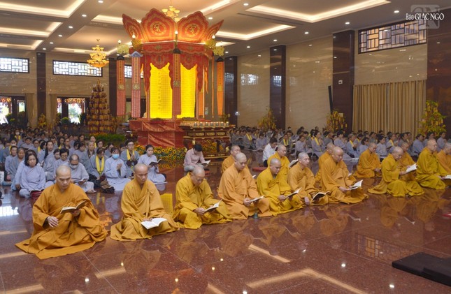 Khóa lễ tụng kinh Dược Sư