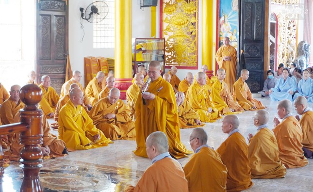 Tác bạch kiểm Tăng