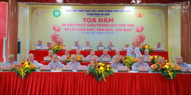 Ni trưởng Thích nữ Như Minh, Phó Phân ban Ni giới T.Ư đặc trách Ni giới các tỉnh miền Trung