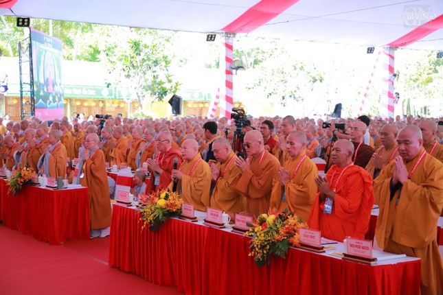 Niệm Phật cầu gia hộ