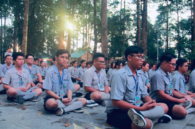 Vừa học vừa tu vừa phục vụ là tâm nguyện của người huynh trưởng Gia đình Phật tử - Ảnh: Dương Bá