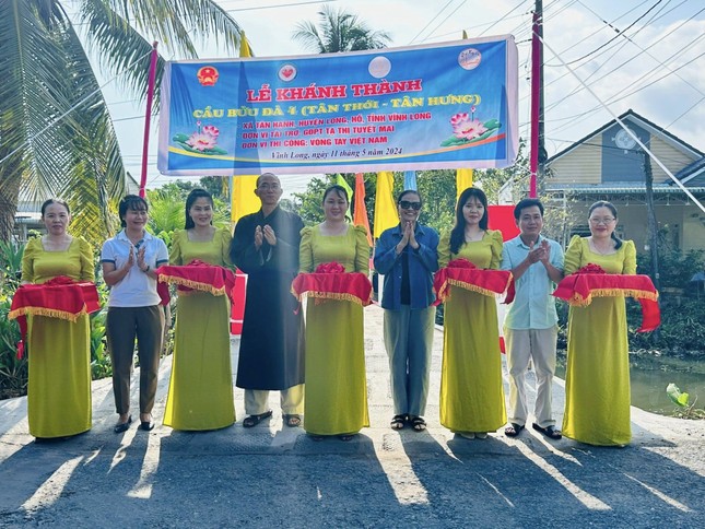 Lễ cắt băng khánh thành cầu Bửu Đà 4 tại H.Tân Hưng, tỉnh Vĩnh Long Lễ cắt băng khánh thành cầu Bửu Đà 4 tại H.Tân Hưng, tỉnh Vĩnh Long