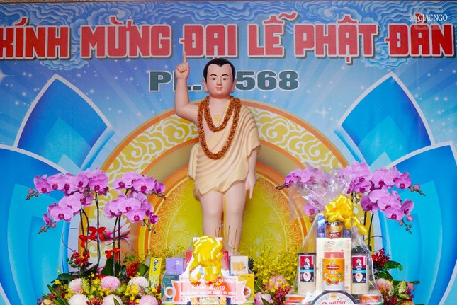 Vui mừng kỷ niệm ngày Đức Phật Thích Ca đản sanh