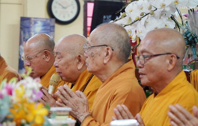 Chư tôn đức giáo phẩm niệm Phật chứng minh