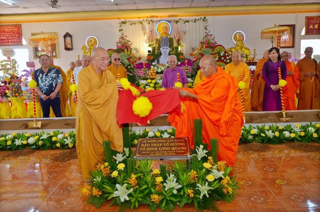 Nghi thức đặt đá Nghi thức đặt đá