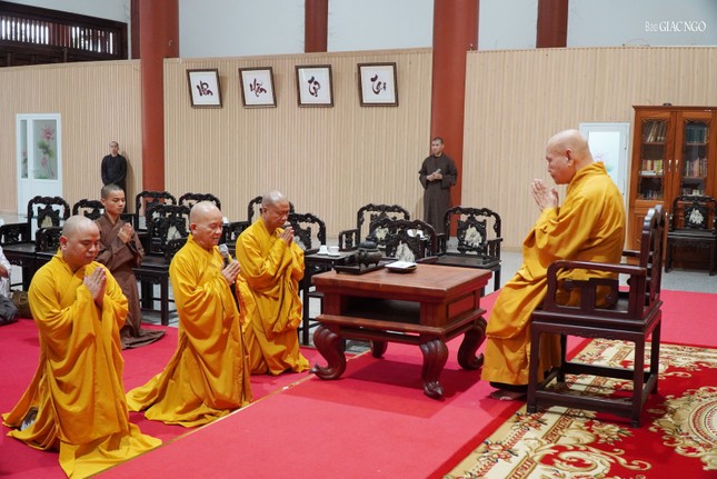 Hòa thượng Thích Minh Thiện tác bạch