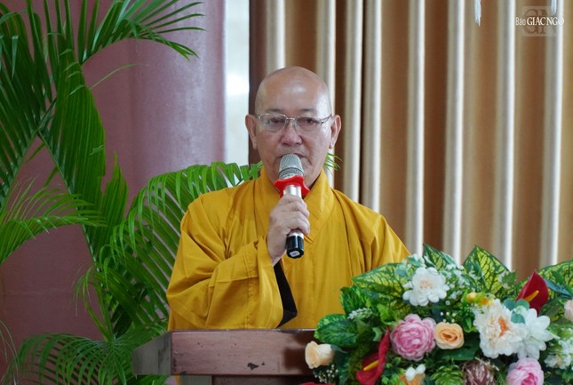Thượng tọa Thích Quảng Tâm phát biểu chào mừng