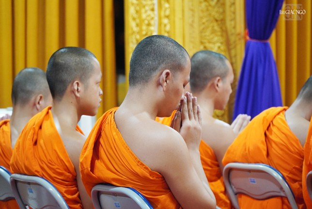 Y giáo phụng hành Y giáo phụng hành