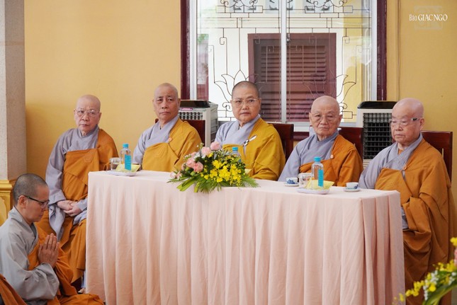 Chư Ni Ban Chức sự trường hạ Chư Ni Ban Chức sự trường hạ