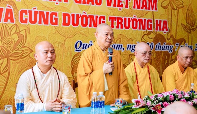 Hòa thượng Thích Từ Nghiêm, Phó ban Hoằng pháp T.Ư phát biểu tại buổi thăm - Ảnh: Ban TT-TT Phật giáo Quảng Nam