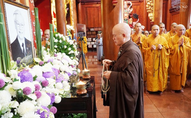 Khóa lễ tụng kinh, niệm Phật Khóa lễ tụng kinh, niệm Phật