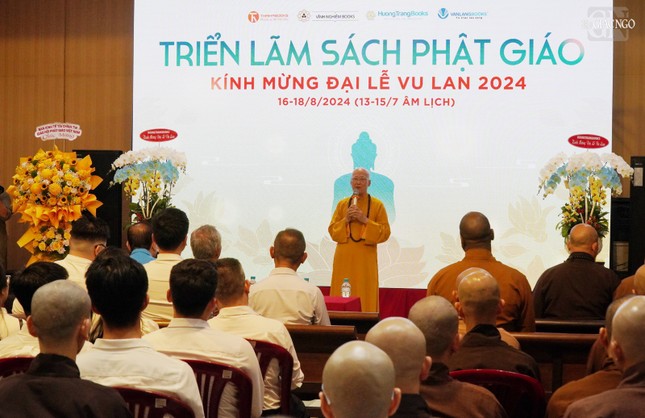 Hòa thượng Thích Chơn Không phát biểu Hòa thượng Thích Chơn Không phát biểu