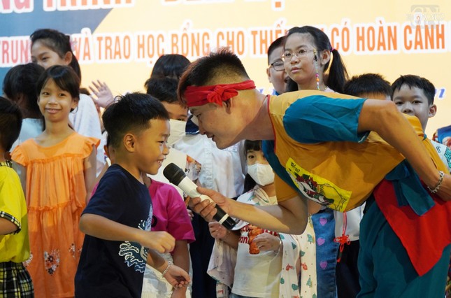 Vui thích với các trò chơi của chú cuội