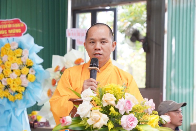 Đại đức Thích Thánh Văn, Trưởng ban Trị sự Phật giáo huyện Tuy Đức phát biểu chào mừng Đại đức Thích Thánh Văn, Trưởng ban Trị sự Phật giáo huyện Tuy Đức phát biểu chào mừng