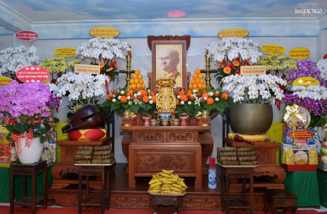 Di ảnh Trưởng lão Hòa thượng Thích Hiển Pháp được tôn trí tại chùa Hưng Phước