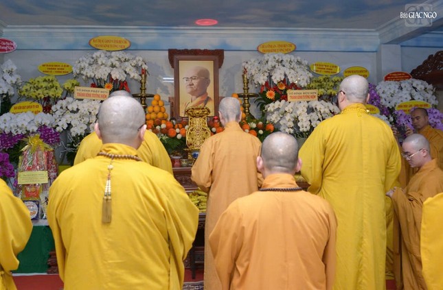 Tri ân công đức phụng sự của cố Trưởng lão Hòa thượng đối với Đạo pháp và Dân tộc