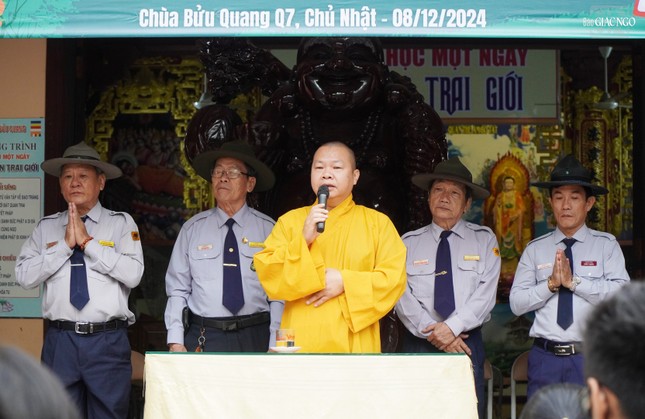 Thượng tọa Thích Hạnh Phát, Trưởng ban Hướng dẫn Phật tử GHPGVN Q.7 đạo từ