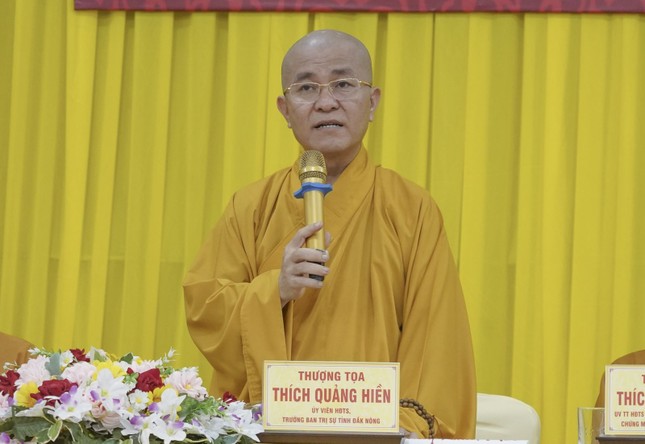 Thượng tọa Thích Quảng Hiền phát biểu khai mạc Thượng tọa Thích Quảng Hiền phát biểu khai mạc
