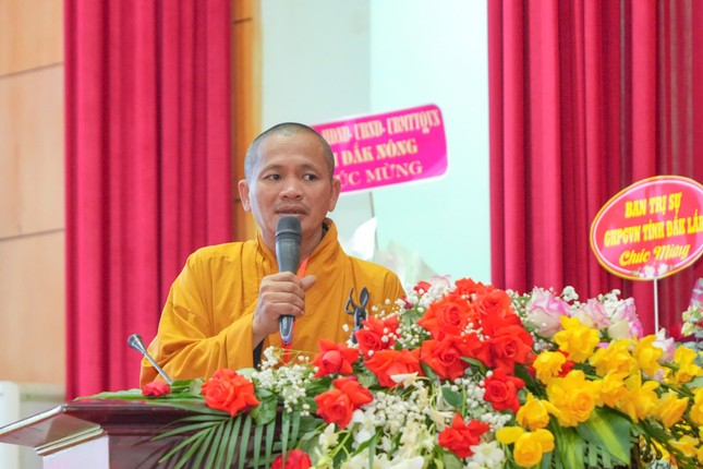 Thượng tọa Thích Nhuận Thân cảm tạ bế mạc