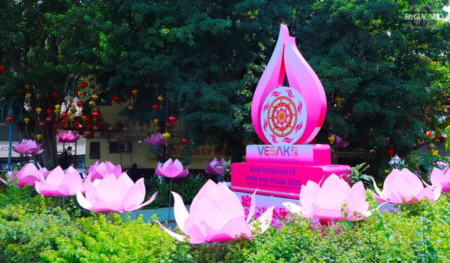 Kính mừng Đại lễ Phật đản - Vesak 2025